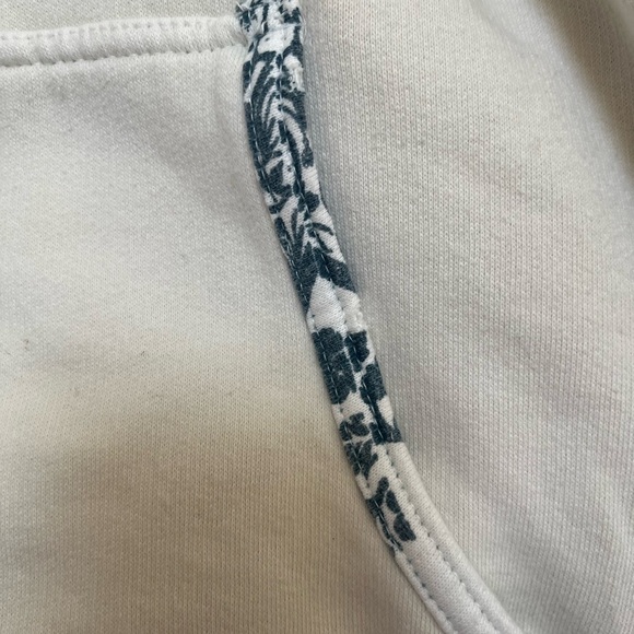 NWT Free People It's A Vibe Printed Hoodie Ivory Blue Star Sweatshirt - Picture 7 of 12